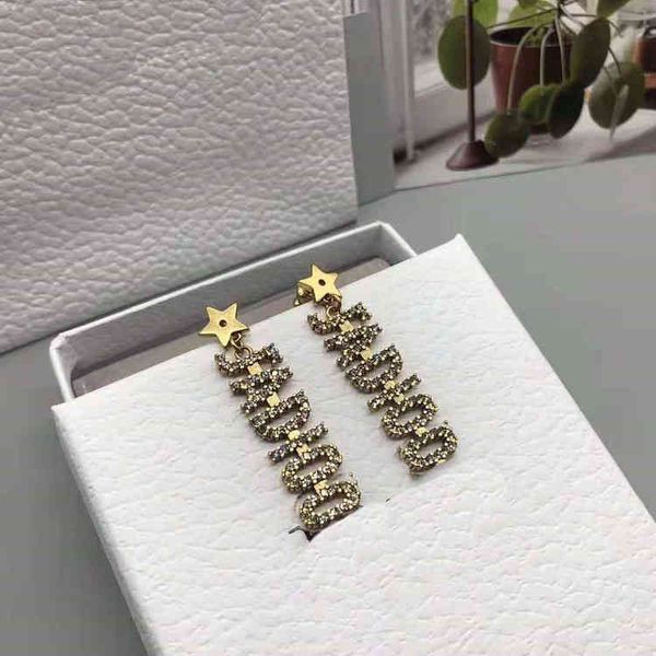 factory specials aa letter diamond five pointed star earrings 2021 brass fashion earrings female 925 silver needle
factory specials aa letter diamond five pointed star earrings 2021 brass fashion earrings female 925 silver needle