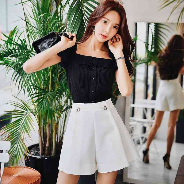 dabuwawa casual pleated a-line high waist shorts women chic streetwear solid slim fit shorts bottoms ladies d18bsp003 210520, White;black
dabuwawa casual pleated a-line high waist shorts women chic streetwear solid slim fit shorts bottoms ladies d18bsp003 210520, White;black