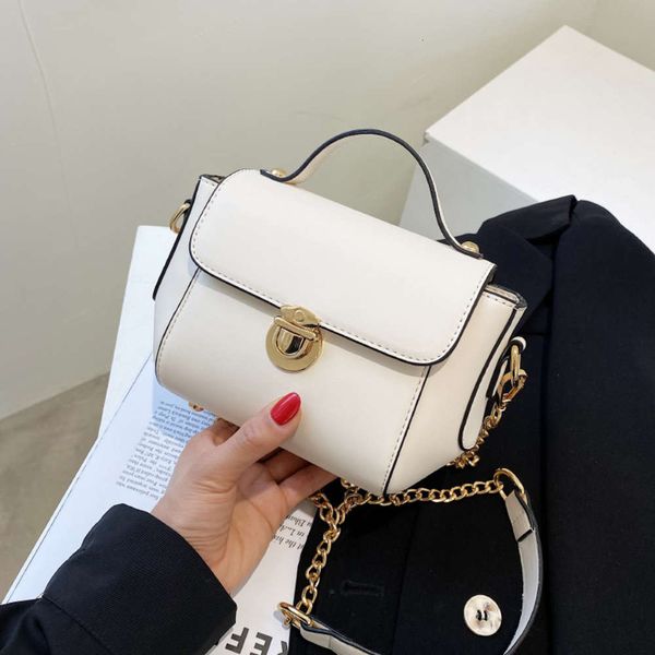 luxury bag women's fashion solid color shoulder inclined mobile phone lady's small square
luxury bag women's fashion solid color shoulder inclined mobile phone lady's small square