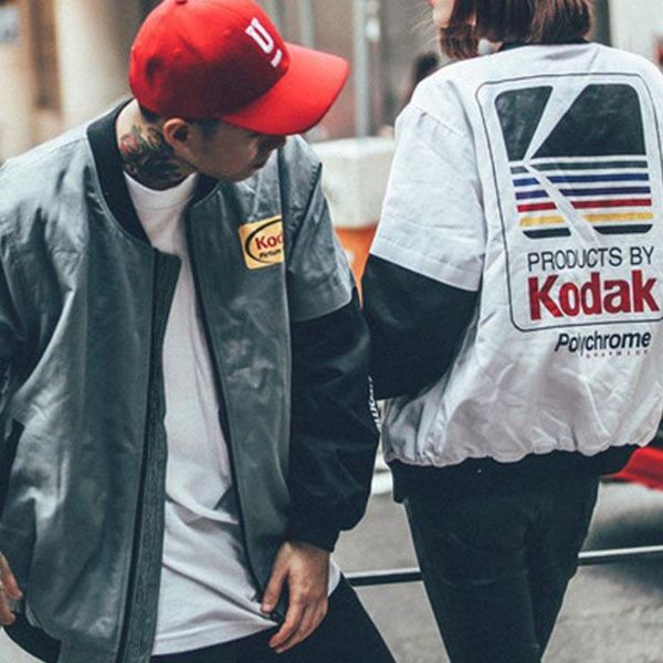 men's jackets fashion mens bomber jacket zipper long sleeve kodak printing streetwear 2021 spring autumn hip hop casual, Black;brown
men's jackets fashion mens bomber jacket zipper long sleeve kodak printing streetwear 2021 spring autumn hip hop casual, Black;brown