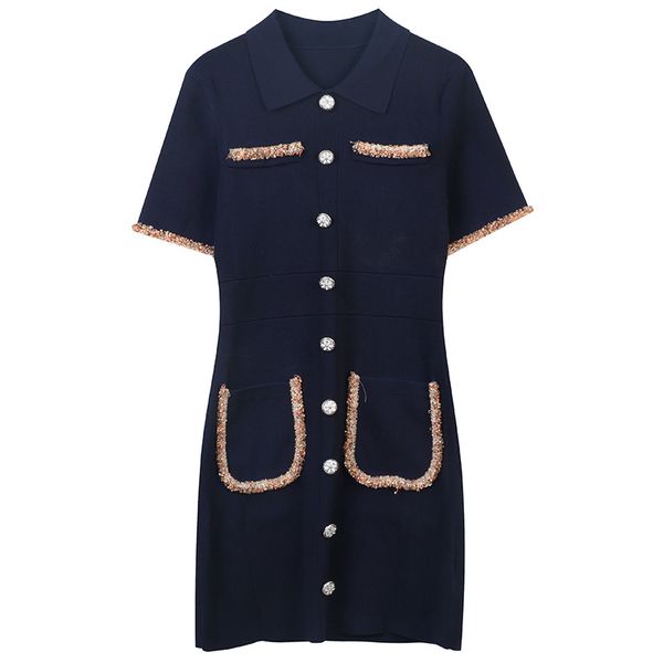 2 2022 runway dresses spring summer brand same style dress flora print black white short sleeve lapel neck empire fashion womens clothes bin
2 2022 runway dresses spring summer brand same style dress flora print black white short sleeve lapel neck empire fashion womens clothes bin