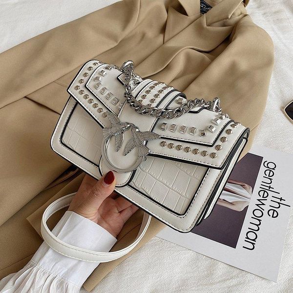 fashion rivet chain shoulder messenger bags niche design metal swallow women handbags small square cross body
fashion rivet chain shoulder messenger bags niche design metal swallow women handbags small square cross body