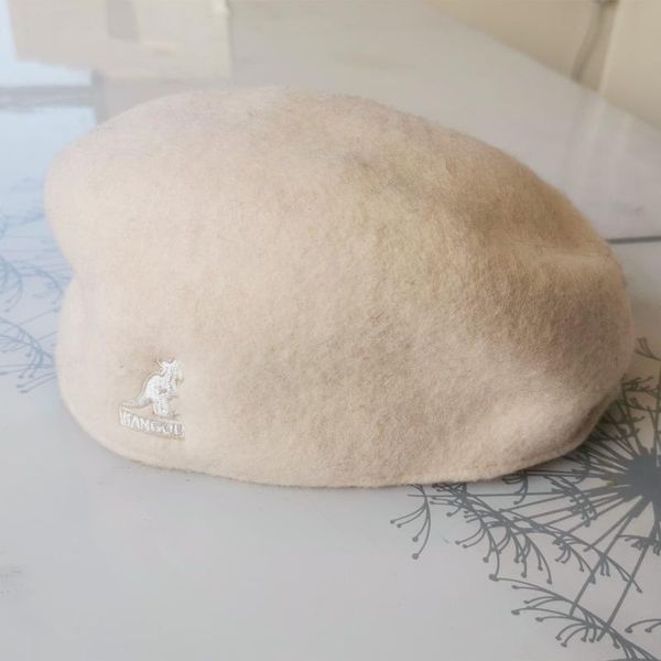 outdoor hats warm kangaroo wool fashion beret hat men women felt british style walking lady color winter, Black;white
outdoor hats warm kangaroo wool fashion beret hat men women felt british style walking lady color winter, Black;white