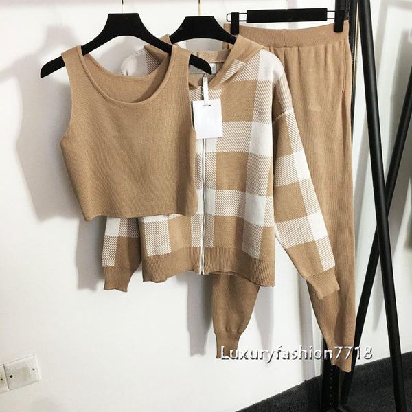 women's two piece pants 2 pieces set clothes high end knitted vest+plaid long sleeve hooded zipper cardigan+high waist elastic casual, White
women's two piece pants 2 pieces set clothes high end knitted vest+plaid long sleeve hooded zipper cardigan+high waist elastic casual, White