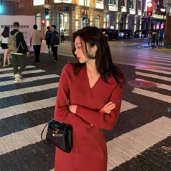 casual dresses 2022 winter french retro niche designknit long-sleeved slim inner dress ropa mujer talla grande vestido feminino, Black;gray
casual dresses 2022 winter french retro niche designknit long-sleeved slim inner dress ropa mujer talla grande vestido feminino, Black;gray