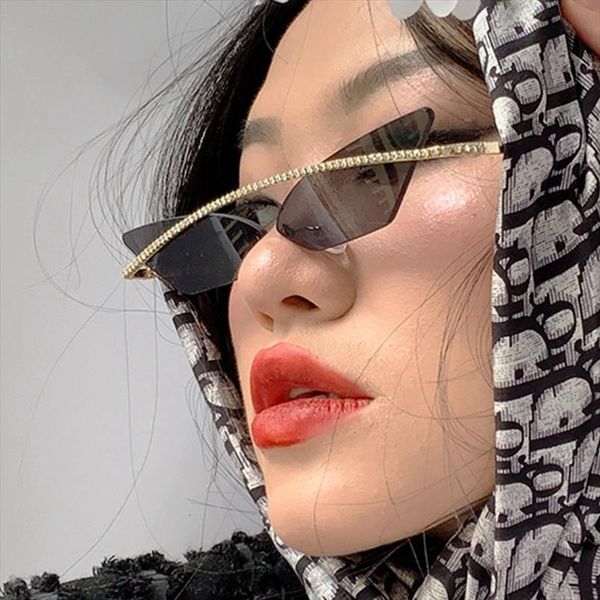 vinage small cat eye sunglasses women metel frame rimless shades for uv400 sunglass oculos de sol, White;black
vinage small cat eye sunglasses women metel frame rimless shades for uv400 sunglass oculos de sol, White;black