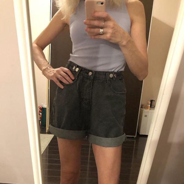 women's shorts jeans casual female loose fit blue denim summer women high waist button wigh leg, White;black
women's shorts jeans casual female loose fit blue denim summer women high waist button wigh leg, White;black