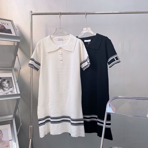 design clothing women's polo skirt lapel slim dress knitted elastic breathable thin cuff jacquard letter, White
design clothing women's polo skirt lapel slim dress knitted elastic breathable thin cuff jacquard letter, White