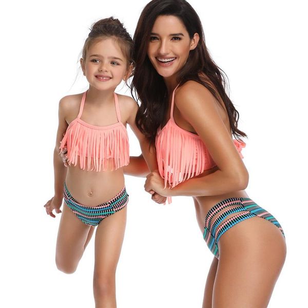 summer women's swimwear tassels bikini swimsuit set fashion black white pink 2 piece girl swiming suit one-piece suits
summer women's swimwear tassels bikini swimsuit set fashion black white pink 2 piece girl swiming suit one-piece suits