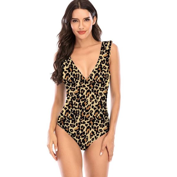 women's swimwear classic polka dot one piece swimsuit 2021 leopard print deep v halter summer beach vacation plus size, White;black
women's swimwear classic polka dot one piece swimsuit 2021 leopard print deep v halter summer beach vacation plus size, White;black
