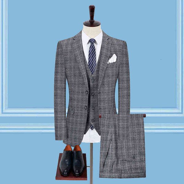 luxury men's suits blazers suit korean slim fit men's plaid three piece wedding banquet with bridegroom's cloth, White;black
luxury men's suits blazers suit korean slim fit men's plaid three piece wedding banquet with bridegroom's cloth, White;black