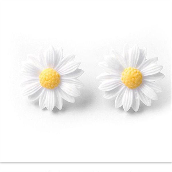 stud earrings resin daisy personality flowers shiny fashion accessories cute flower elegant earring, Golden;silver
stud earrings resin daisy personality flowers shiny fashion accessories cute flower elegant earring, Golden;silver