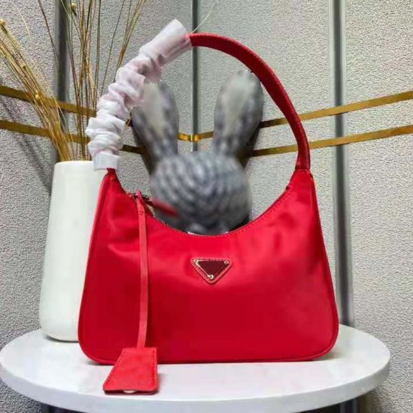 designer bags ladies handbag mobile phone bag wallet color classic multi-function large capacity 003
designer bags ladies handbag mobile phone bag wallet color classic multi-function large capacity 003