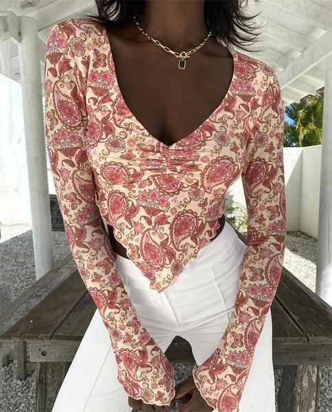women's blouses & shirts solid color/flower print long sleeve backless crop deep v neck hanky hem ruched slim fit t shirt, White
women's blouses & shirts solid color/flower print long sleeve backless crop deep v neck hanky hem ruched slim fit t shirt, White