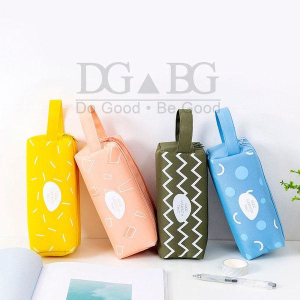 the simple design high capacity pen bag multifunction double-deck portable pencil case school supplies fountain bags
the simple design high capacity pen bag multifunction double-deck portable pencil case school supplies fountain bags