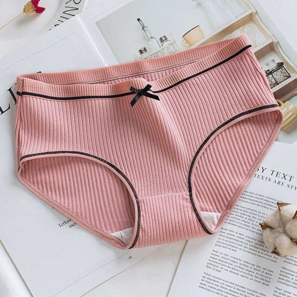 women's panties women cotton briefs large bow shorts plus size underwear students' breathable 032b, Black;white
women's panties women cotton briefs large bow shorts plus size underwear students' breathable 032b, Black;white