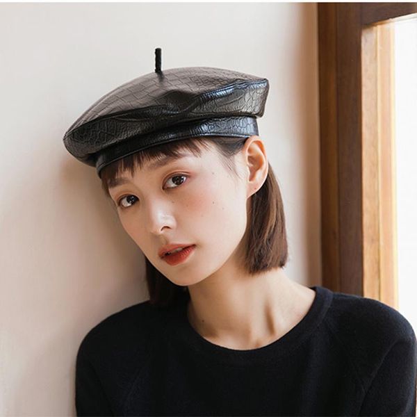 berets leather wholesale woman beret black vintage french painter hats female solid casual autumn classic artist caps hat lady, Blue;gray
berets leather wholesale woman beret black vintage french painter hats female solid casual autumn classic artist caps hat lady, Blue;gray