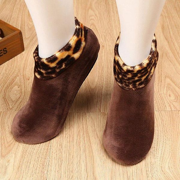 sports socks indoor non-slip thermal floor leopard print soft thick polyester anti-sweat deodorization, Black
sports socks indoor non-slip thermal floor leopard print soft thick polyester anti-sweat deodorization, Black