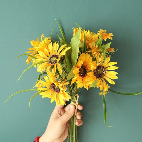 simulation sunflower bouquet home garden plants decoration office christmas wedding decor mother's day gift decorative flowers & wreath
simulation sunflower bouquet home garden plants decoration office christmas wedding decor mother's day gift decorative flowers & wreath