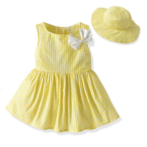 summer children's skirt girl's sleeveless plaid princess dress bow + sun hat two piece batch, Red;yellow
summer children's skirt girl's sleeveless plaid princess dress bow + sun hat two piece batch, Red;yellow