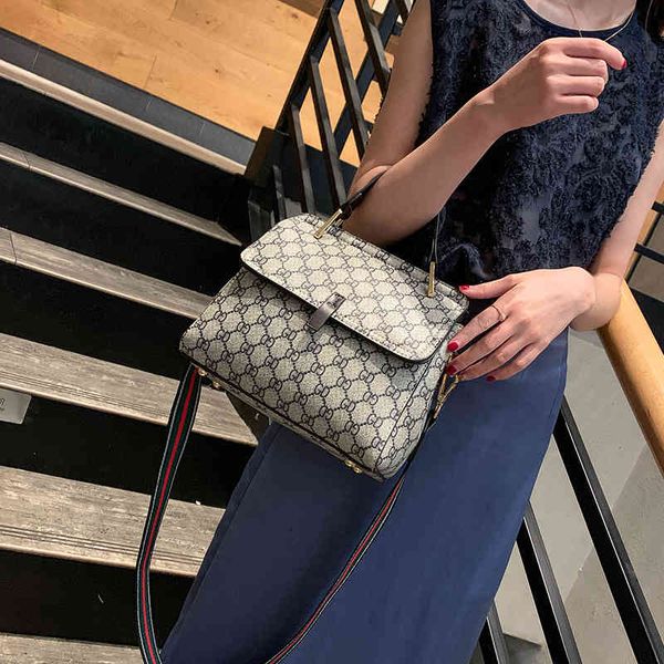 luxury herme handbags and storage women's 2021 new fashion autumn messenger foreign style women's shoulder versatile tex
luxury herme handbags and storage women's 2021 new fashion autumn messenger foreign style women's shoulder versatile tex