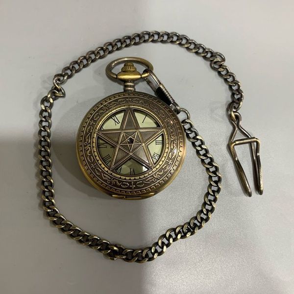 christmas antique crafts old hollow mechanical pocket watch flip pendant pocket watch, Silver
christmas antique crafts old hollow mechanical pocket watch flip pendant pocket watch, Silver