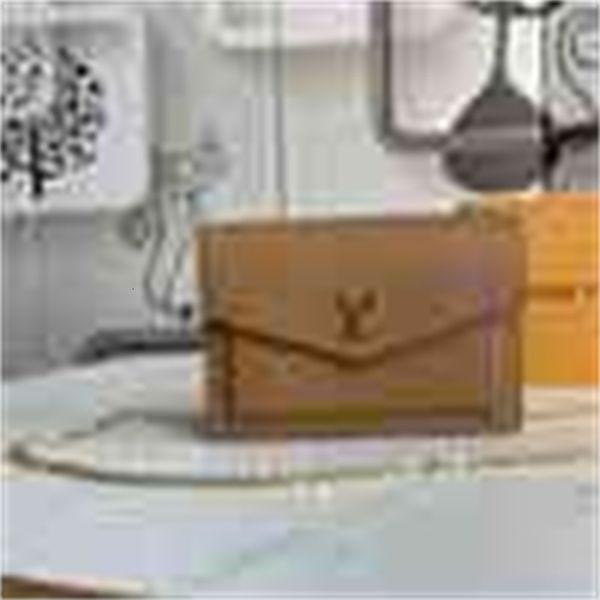 evening designer luxury m63471 chain handbag chain messenger bag handbags iconic handles shoulder bags totes cross body bag clutches
evening designer luxury m63471 chain handbag chain messenger bag handbags iconic handles shoulder bags totes cross body bag clutches