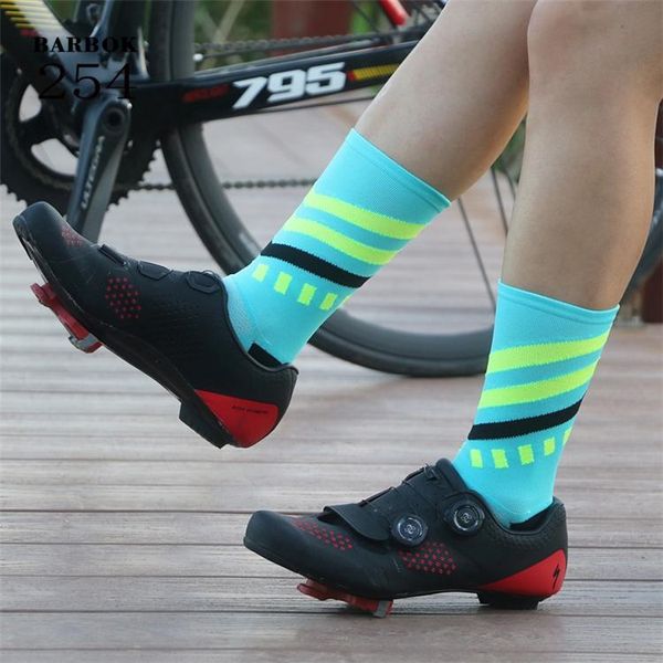 pro team cycling sock mtb bike bicycle socks sports running basketball compression men women, Black
pro team cycling sock mtb bike bicycle socks sports running basketball compression men women, Black