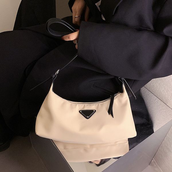 70% off exclusive new fashion women's bag personalized single shoulder diagonal simple oxford hand
70% off exclusive new fashion women's bag personalized single shoulder diagonal simple oxford hand