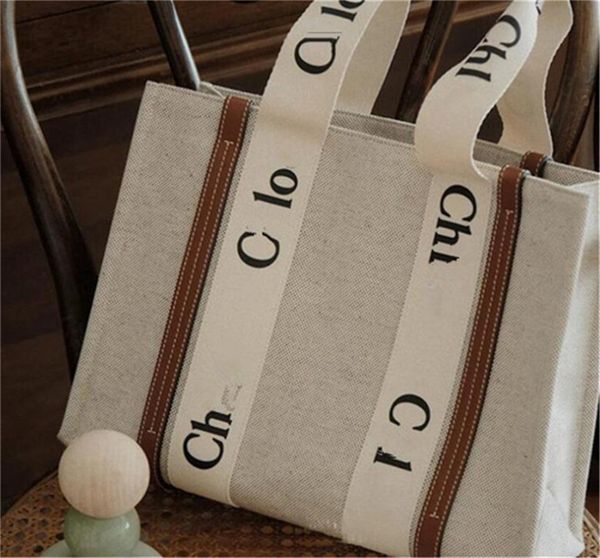 2022 new color matching bag european and american fashion leather handbag mini shoulder camera bag d11
2022 new color matching bag european and american fashion leather handbag mini shoulder camera bag d11
