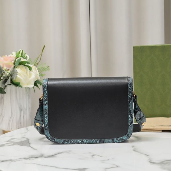 retro saddle bag women luxury classic horse street buckle brown hook design snake pattern with leather shoulder bags pink
retro saddle bag women luxury classic horse street buckle brown hook design snake pattern with leather shoulder bags pink