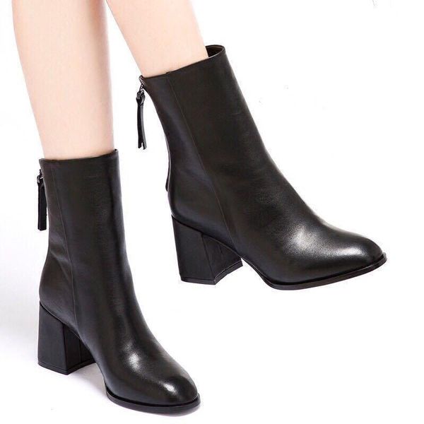 boots 2021 genuine leather short woman high heels boot women booties autumn/winter shoes round toe female footware black
boots 2021 genuine leather short woman high heels boot women booties autumn/winter shoes round toe female footware black