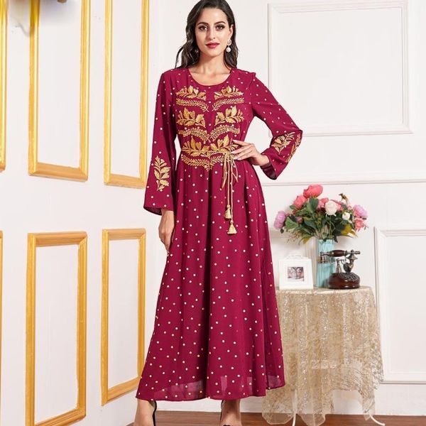 ethnic clothing 2021 muslim autumn women heavy industry gold thread embroidery spliced long-sleeved polka dot print casual dress, Red
ethnic clothing 2021 muslim autumn women heavy industry gold thread embroidery spliced long-sleeved polka dot print casual dress, Red