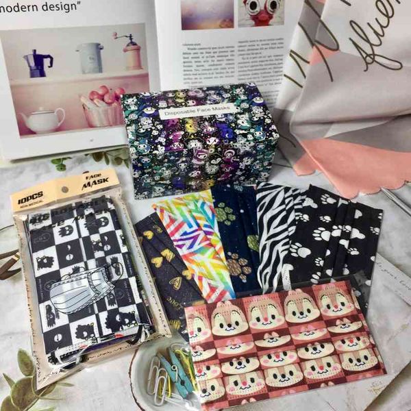 masks chaopai disposable face with meltblown fabric, three-layer printing, independent packaging, face
masks chaopai disposable face with meltblown fabric, three-layer printing, independent packaging, face