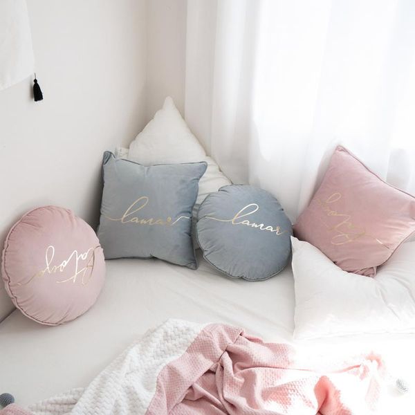nordic style girl heart round pillow velvet gilded cushion sofa square cushion/decorative
nordic style girl heart round pillow velvet gilded cushion sofa square cushion/decorative