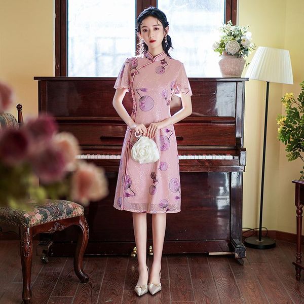 women elegant short sleeve cheongsam improved retro chinese style mandarin collar a-line lady ethnic clothing, Red
women elegant short sleeve cheongsam improved retro chinese style mandarin collar a-line lady ethnic clothing, Red