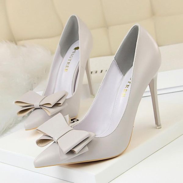 dress shoes 2021 fashion women pumps pointed toe hollow butterfly knot seven color lady high heel female wedding a669, Black
dress shoes 2021 fashion women pumps pointed toe hollow butterfly knot seven color lady high heel female wedding a669, Black