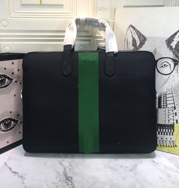 high-quality high-end leather selling men's sports bag casual shoulder 37*29*6.5cm, Black;red
high-quality high-end leather selling men's sports bag casual shoulder 37*29*6.5cm, Black;red