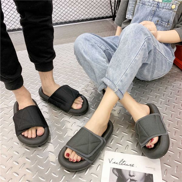 bread wear beach trawl red new fashion bottomed kanye sandalsthick lovers casual sandals coconut slippers yw yw, Black
bread wear beach trawl red new fashion bottomed kanye sandalsthick lovers casual sandals coconut slippers yw yw, Black