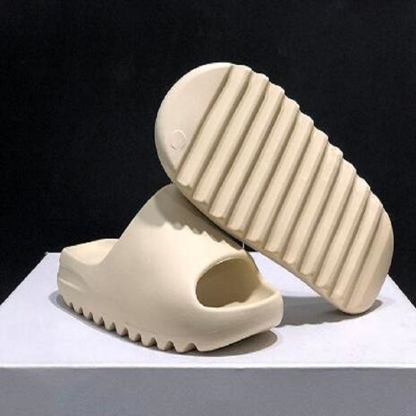 classic slides men women shoe slippers foam rnner slide earth brown resin bone desert sand triple black kids children beach shoes 36-45
classic slides men women shoe slippers foam rnner slide earth brown resin bone desert sand triple black kids children beach shoes 36-45