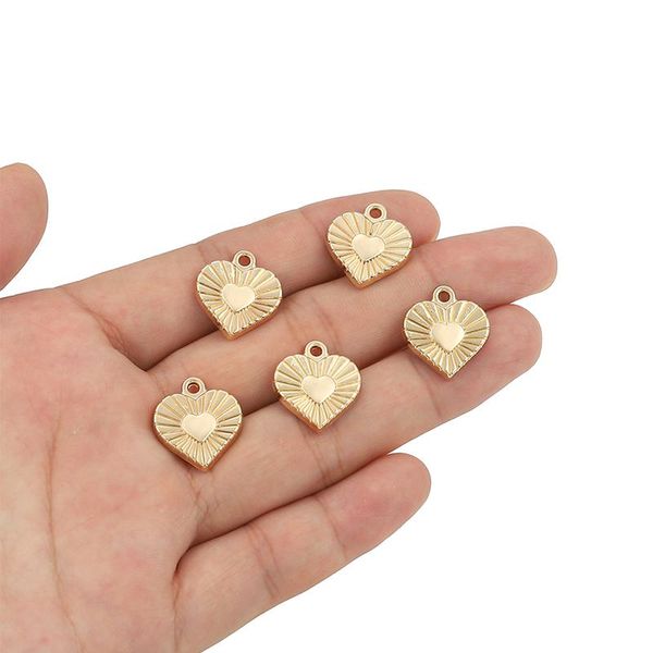 charms 10pcs 15.3*17mm golden love for diy bracelet earring necklace pendants alloy jewelry making finding, Bronze;silver
charms 10pcs 15.3*17mm golden love for diy bracelet earring necklace pendants alloy jewelry making finding, Bronze;silver