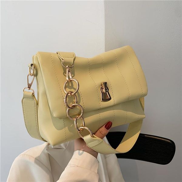 cross body solid color square crossbody bag 2021 fashion quality pu leather women's designer handbag lock chain shoulder messenger bags
cross body solid color square crossbody bag 2021 fashion quality pu leather women's designer handbag lock chain shoulder messenger bags