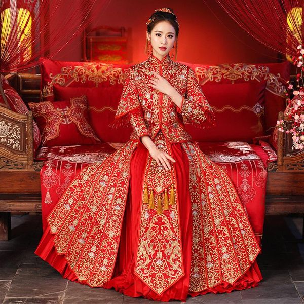 classic royal cheongsam chinese traditional dress qipao embroidery oriental wedding gowns married ethnic clothing, Red
classic royal cheongsam chinese traditional dress qipao embroidery oriental wedding gowns married ethnic clothing, Red