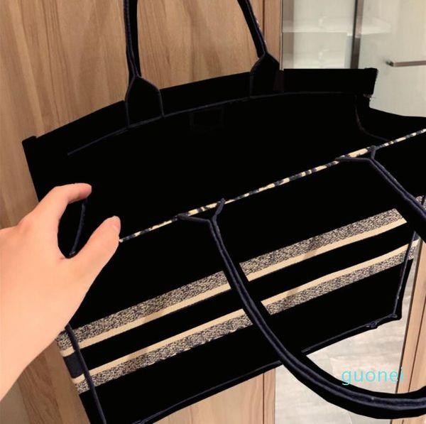 2021 handbag fashion bags ladies 42 cm luxury canvas embroidery shopping bag wholesale bolsa 2021
2021 handbag fashion bags ladies 42 cm luxury canvas embroidery shopping bag wholesale bolsa 2021