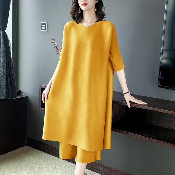 women's tracksuits women loose plus size solid color 2 two piece suit t-shirt long wide leg shorts miyak pleated casual outfit clothes, Gray
women's tracksuits women loose plus size solid color 2 two piece suit t-shirt long wide leg shorts miyak pleated casual outfit clothes, Gray