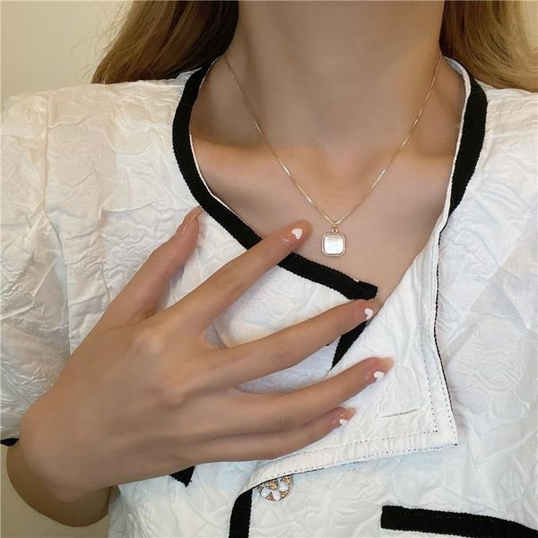 chokers square necklace ins simple temperament light luxury pendant clavicle chain summer choker, Golden;silver
chokers square necklace ins simple temperament light luxury pendant clavicle chain summer choker, Golden;silver