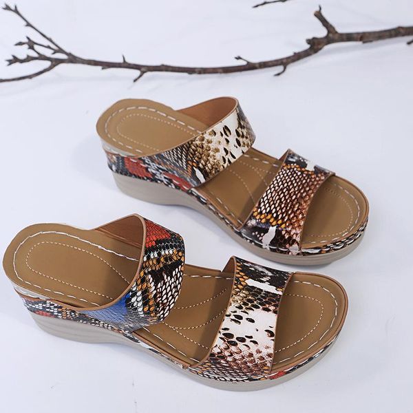 slippers low shoes snakeskin ladies' big size flower platform slipers women beige heeled sandals flat 2021 soft black scandals b
slippers low shoes snakeskin ladies' big size flower platform slipers women beige heeled sandals flat 2021 soft black scandals b