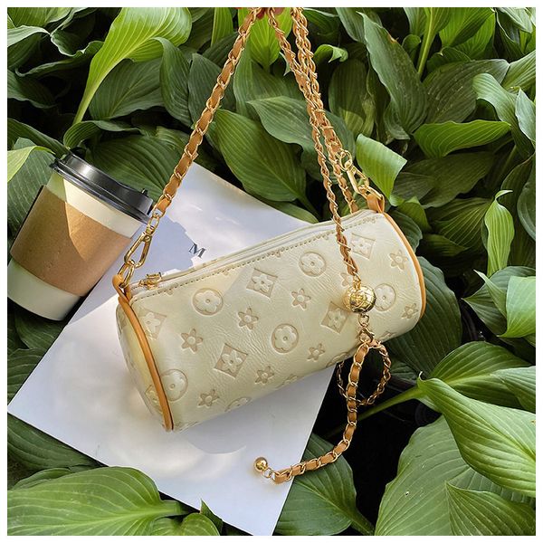 factory direct sale 75% off chain 2021 new cylindrical single shoulder messenger women's bags hw3o
factory direct sale 75% off chain 2021 new cylindrical single shoulder messenger women's bags hw3o