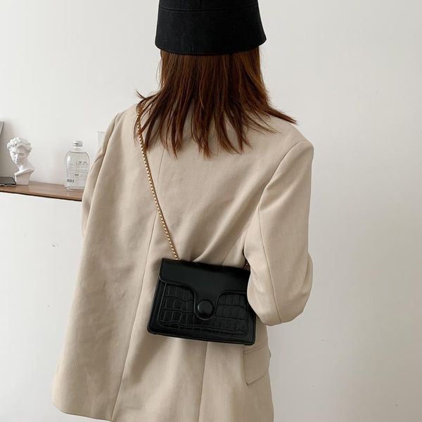 cosmetic bags & cases woman shoulder bag fashionable simple chain messenger luxury designer handbag 2021 female underarm
cosmetic bags & cases woman shoulder bag fashionable simple chain messenger luxury designer handbag 2021 female underarm