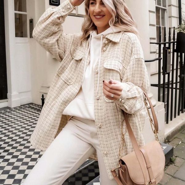 streetwear long sleeve loose ladies jackets casual plaid women blouse coat buttons pockets female blend coats 2021 jakets women's, Black;brown
streetwear long sleeve loose ladies jackets casual plaid women blouse coat buttons pockets female blend coats 2021 jakets women's, Black;brown